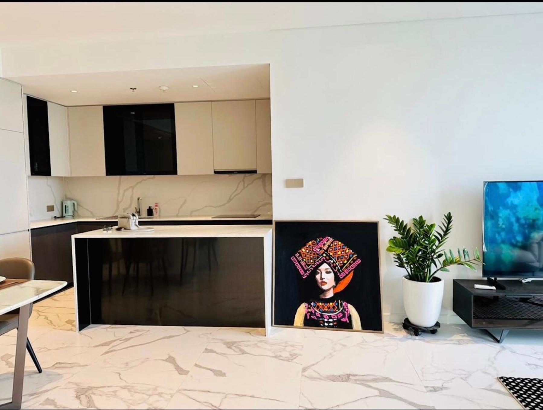 The Crest-Central Saigon Riverside -Free Pool-Gym-Sauna Room-Yoga Room Хошимин Екстериор снимка