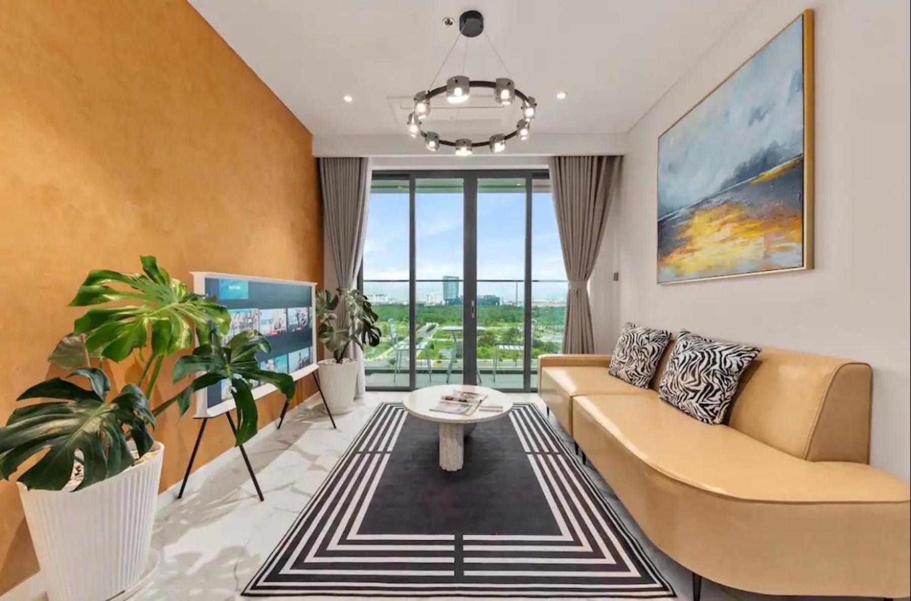 The Crest-Central Saigon Riverside -Free Pool-Gym-Sauna Room-Yoga Room Хошимин Екстериор снимка