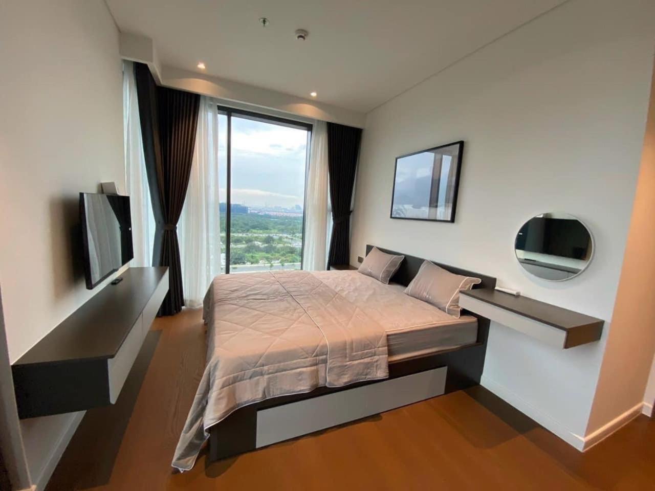 The Crest-Central Saigon Riverside -Free Pool-Gym-Sauna Room-Yoga Room Хошимин Екстериор снимка